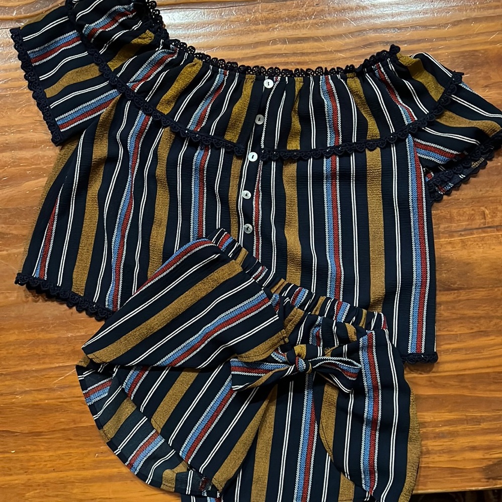Adorable Vintage Havana matching set